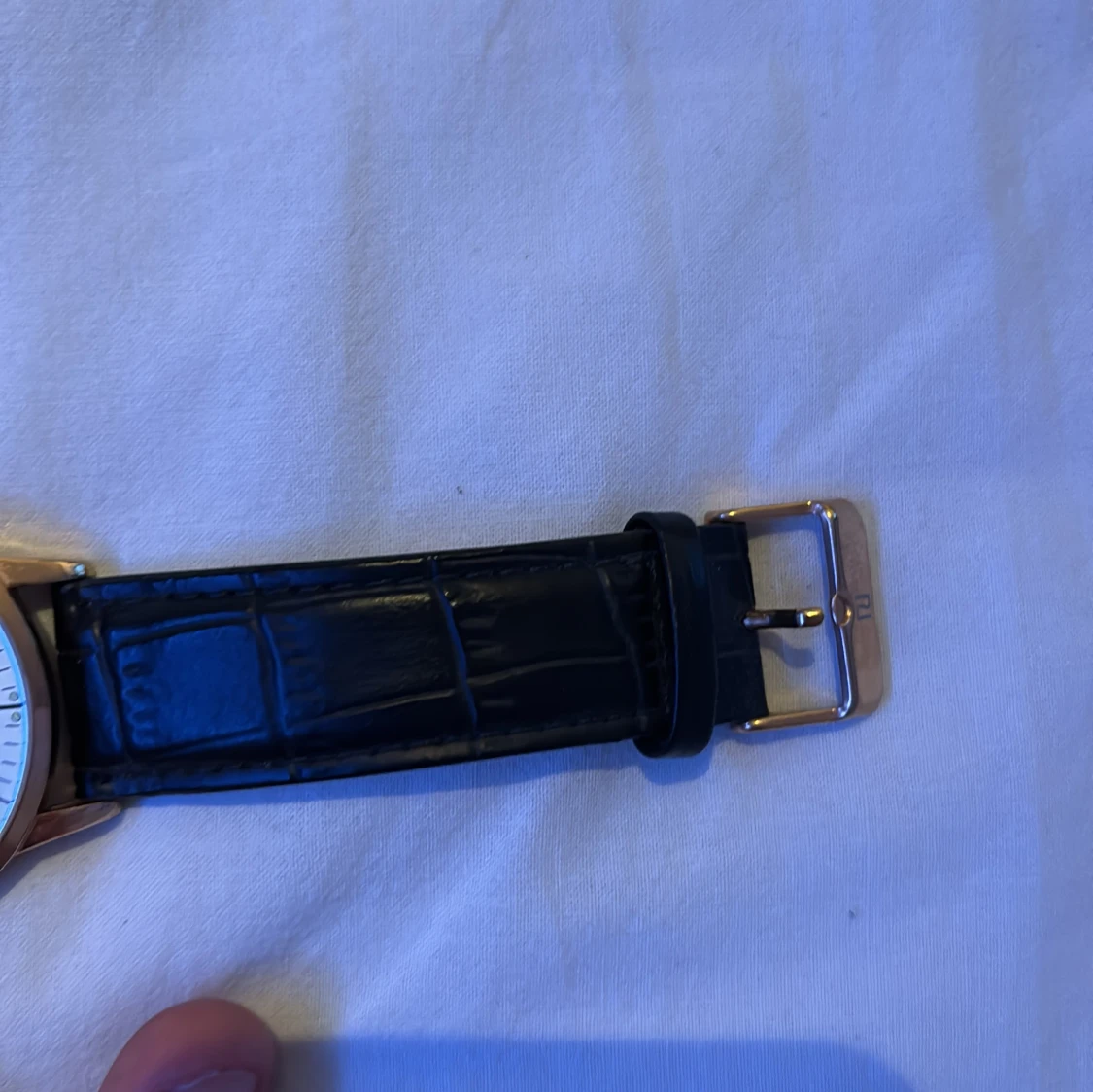 Klassisk herrklocka från River Island med svart läderband - 2