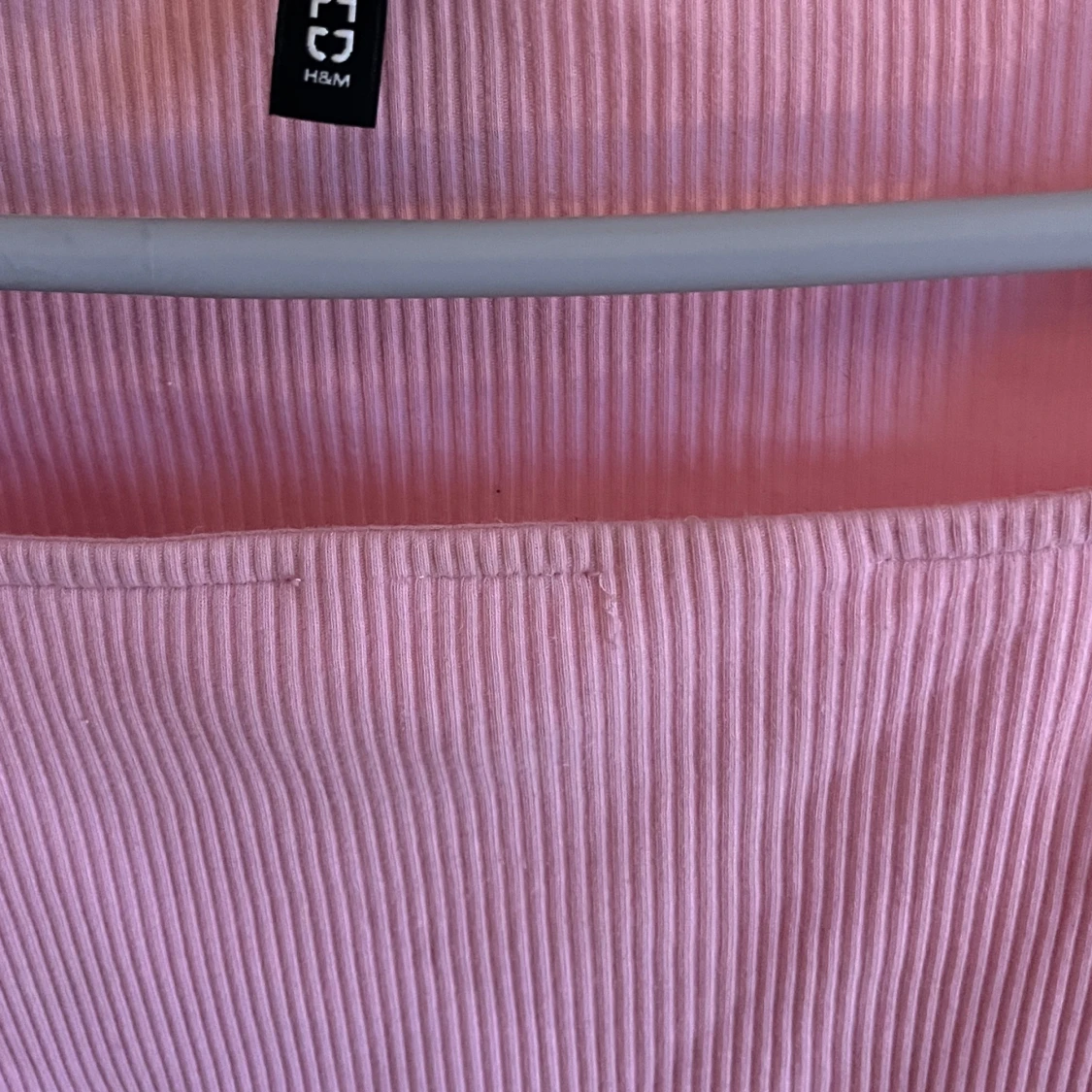 Rosa ribbad topp från H&M - 1
