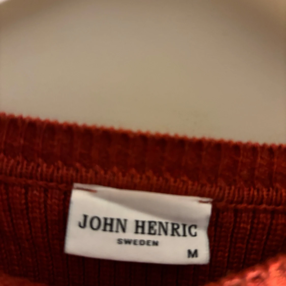 Rostfärgad tröja från John Henric - 1