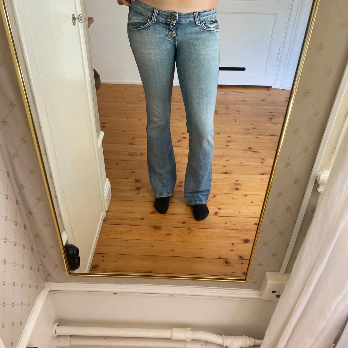 Ljusblå bootcut jeans från only