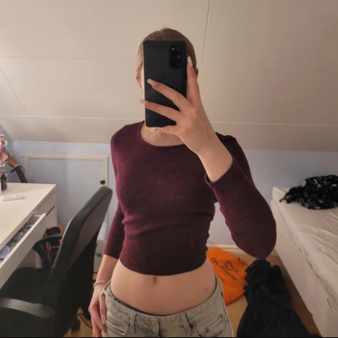 Vinröd croppad topp med snörning