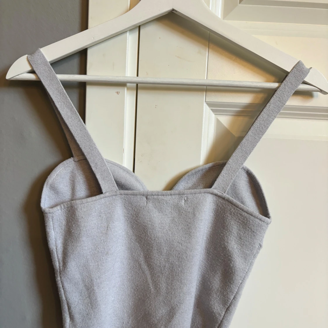 Ljusgrå ribbad korsettopp H&M - 4