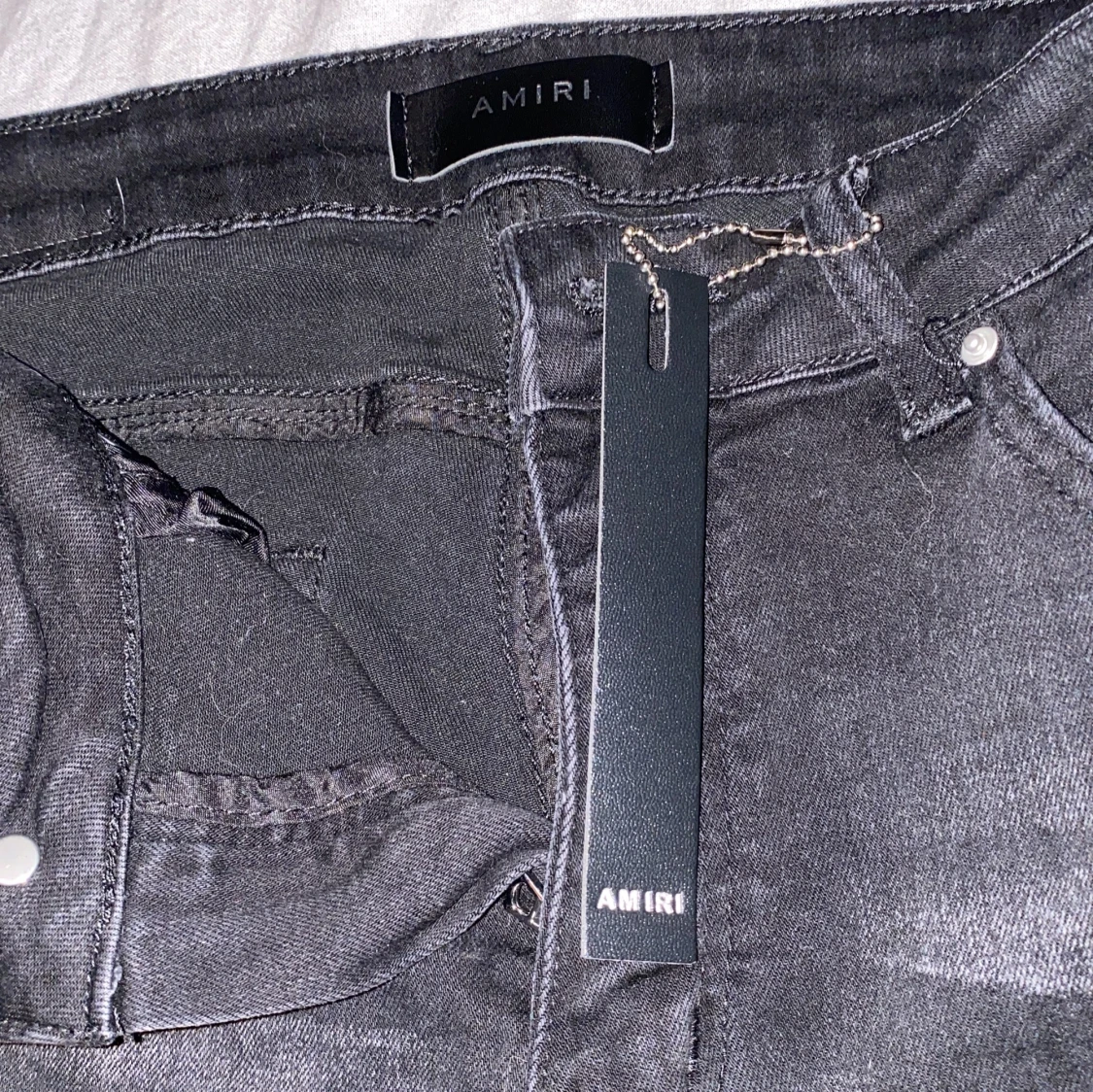 Svarta Amiri jeans med ängeltryck - 4