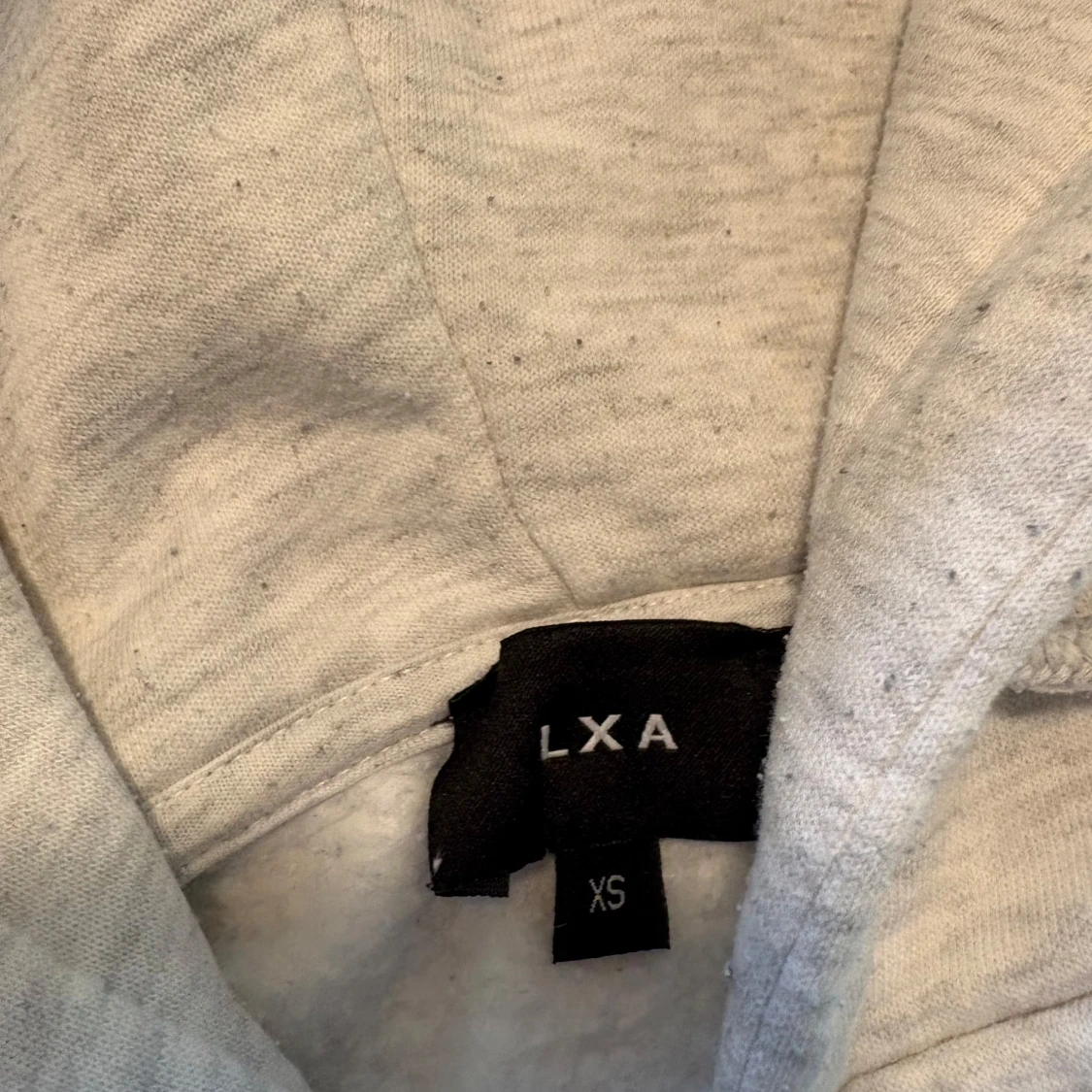 Ljusgrå hoodie från LXA STHLM XS - 2