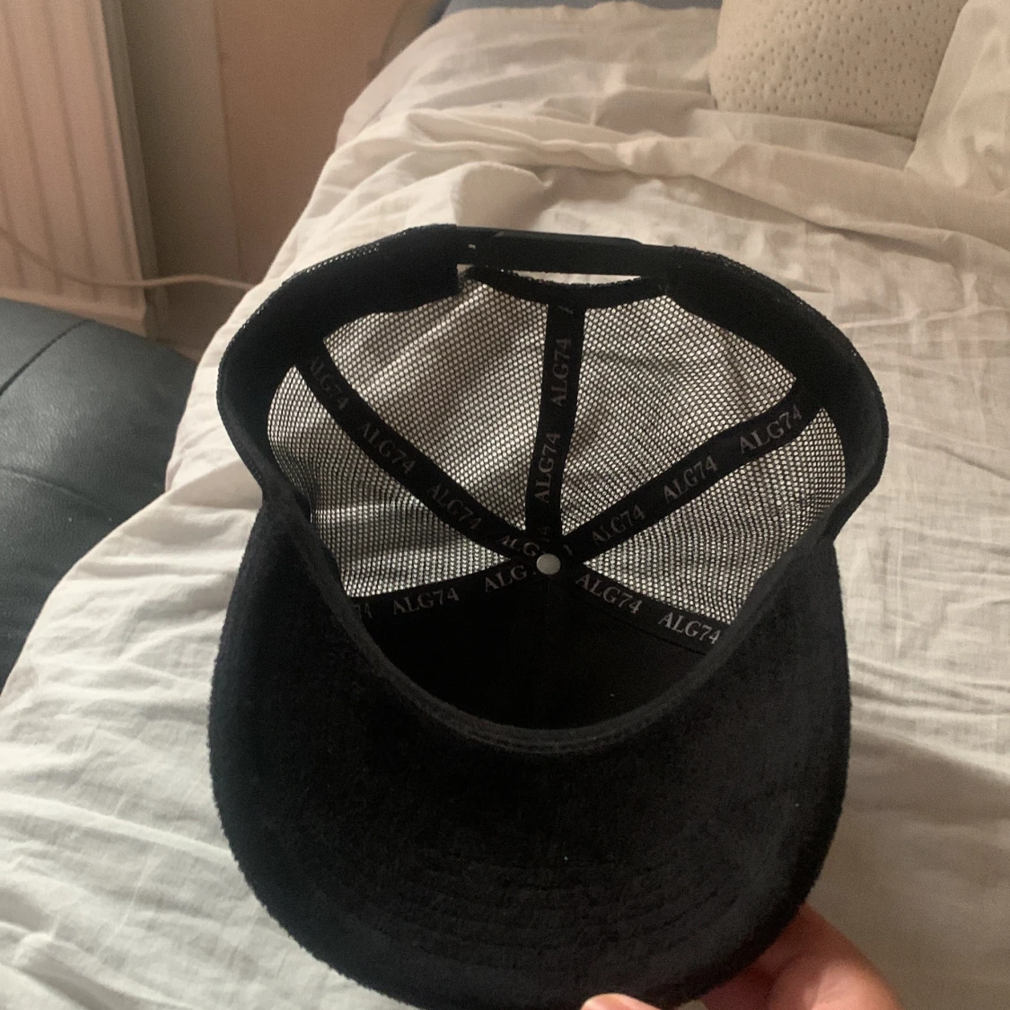 Svart trucker keps velvet - 1