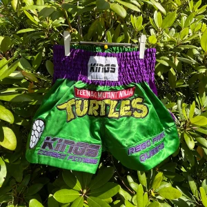 Vintage Boxnings-shorts - Gröna och lila träningsshorts från Kings 
