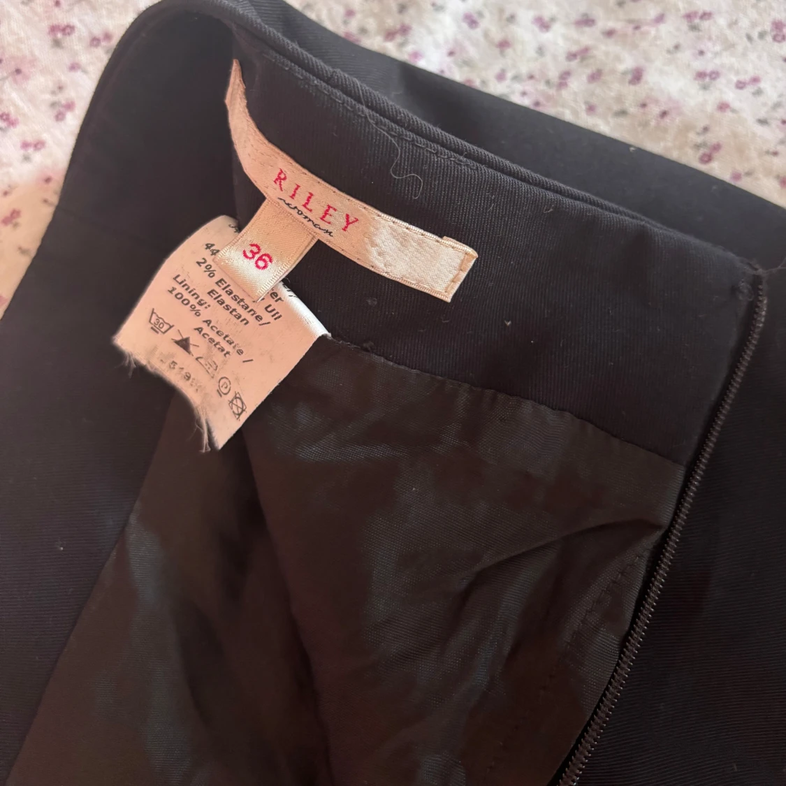 Svart långkjol med dragkedja - 4