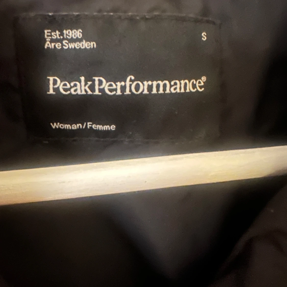 Svart jacka från Peak Performance - 1