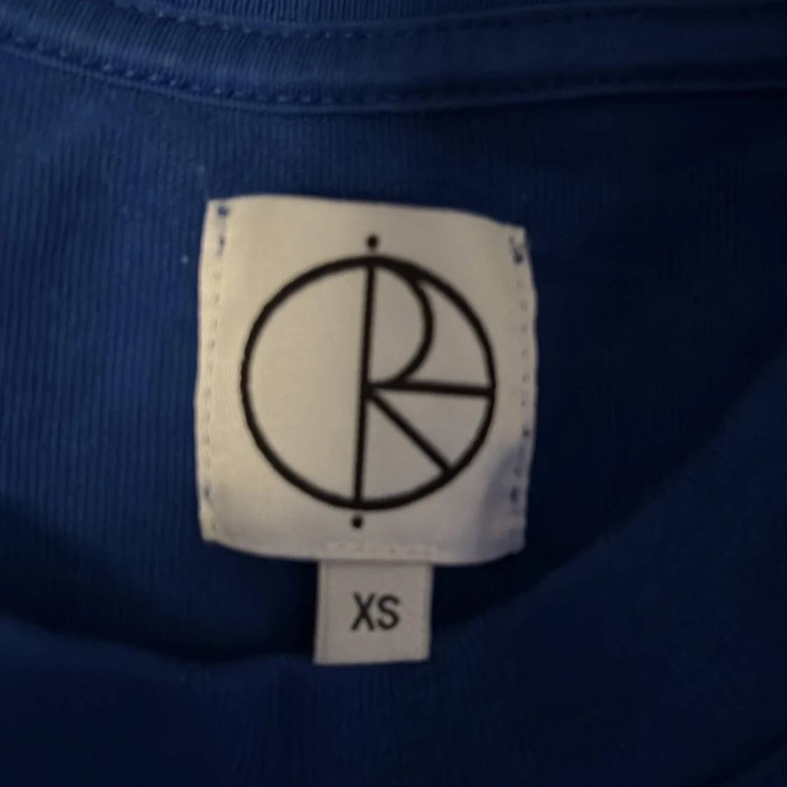 Blå t-shirt från Polar Skate Co. - 1