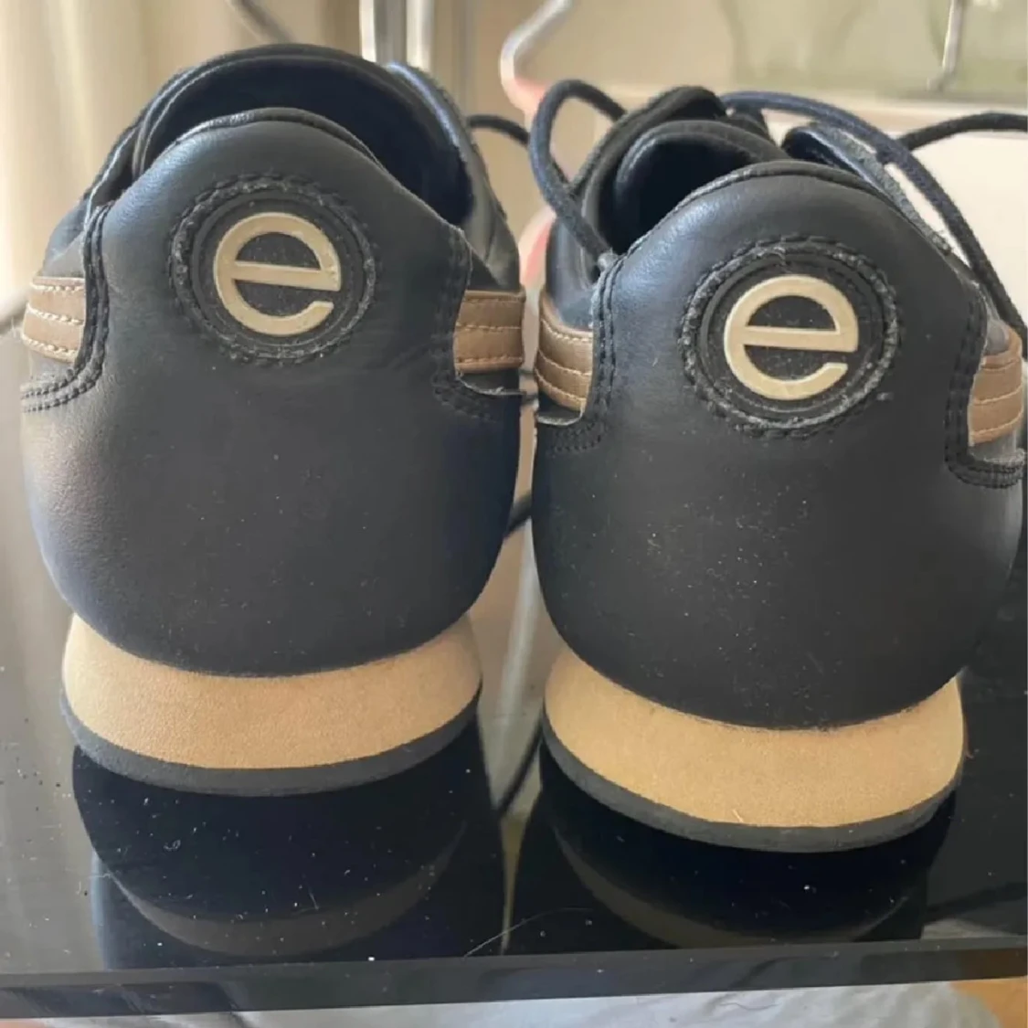 Svarta sneakers från Elite 37 - 1