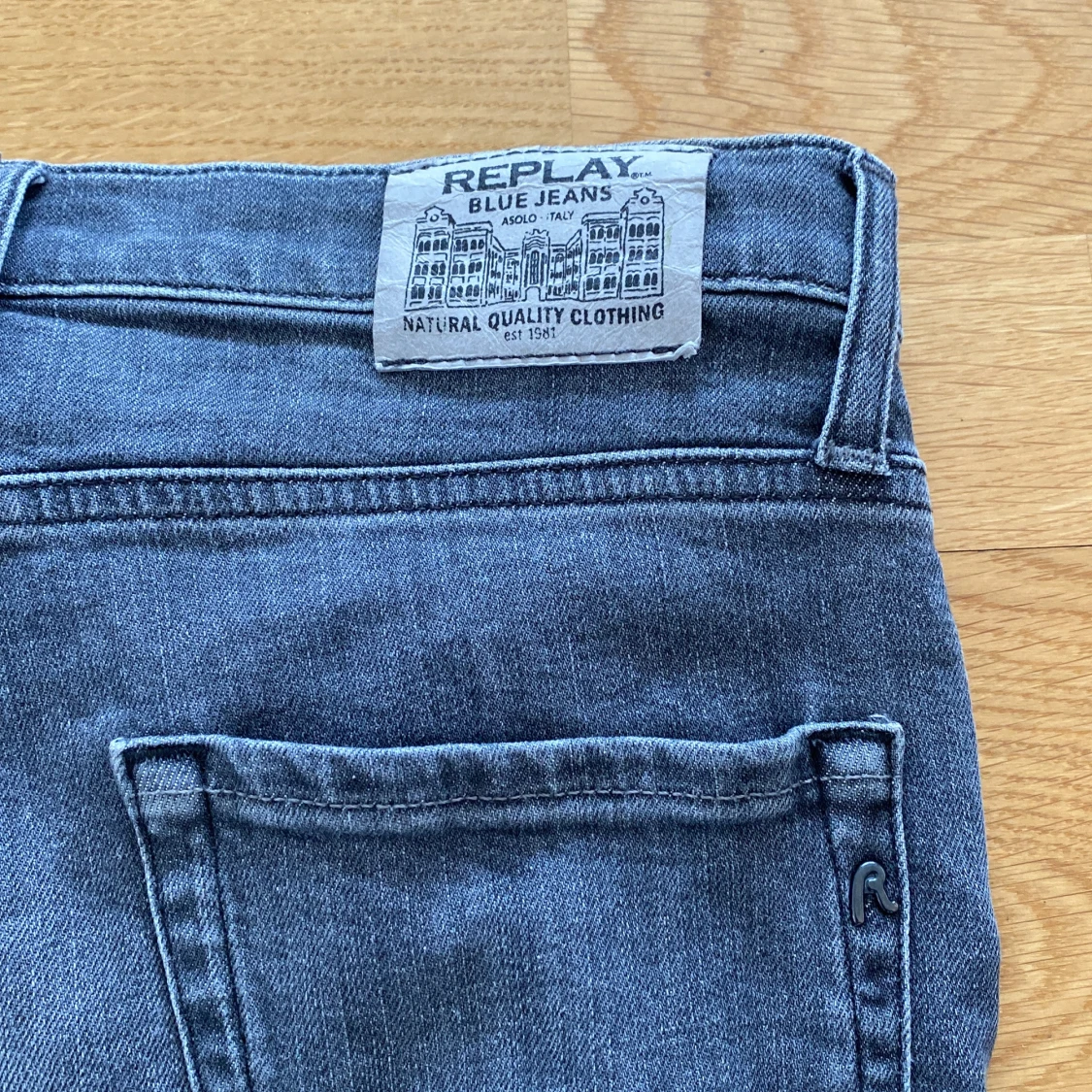 Svarta jeans från Replay - 3