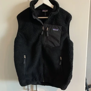 Patagonia väst - Riktigt fin Patagonia väst i storlek M, nyskick. Skriv för fler bilder/info