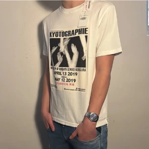 Zadig & Voltaire T-shirt (helt ny) - Riktigt snygg och eftertraktad vit Zadig Voltaire T-shirt perfekt nu till de varmare dagarna och sommaren | Storlek S passar M | Skick 10/10 helt ny | Tveka ej vid frågor