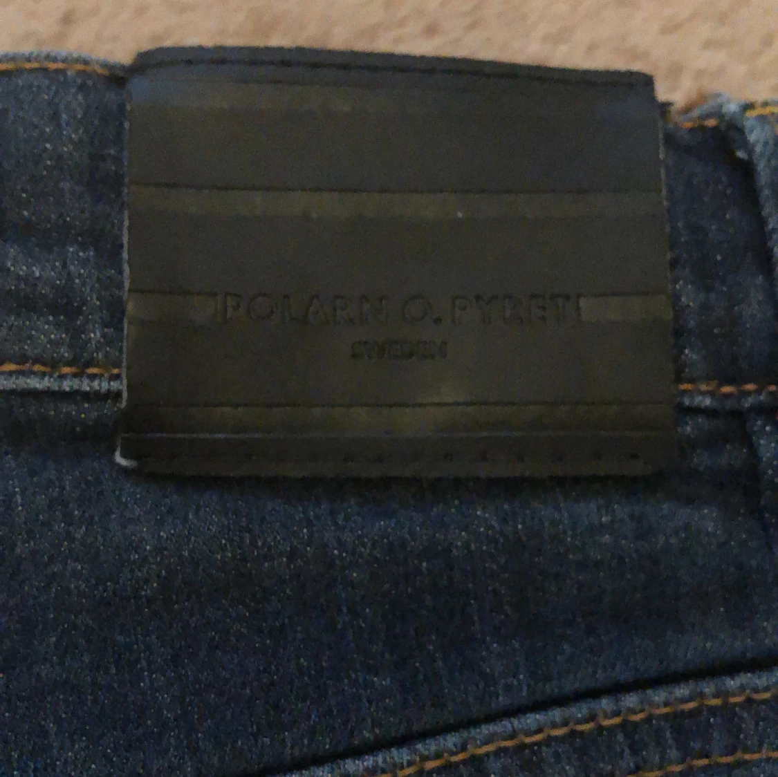 Mörkblå jeansbyxor från Polarn O. Pyret - 3