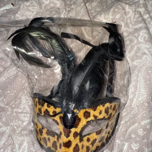 💛Maskerad mask💛 - En maskeradmask, helt ny💛