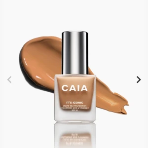 caia - säljer denna då den va för mörk för mig, färgen är W3🥰Helt ny och har bara testat en pump! så helt som ny