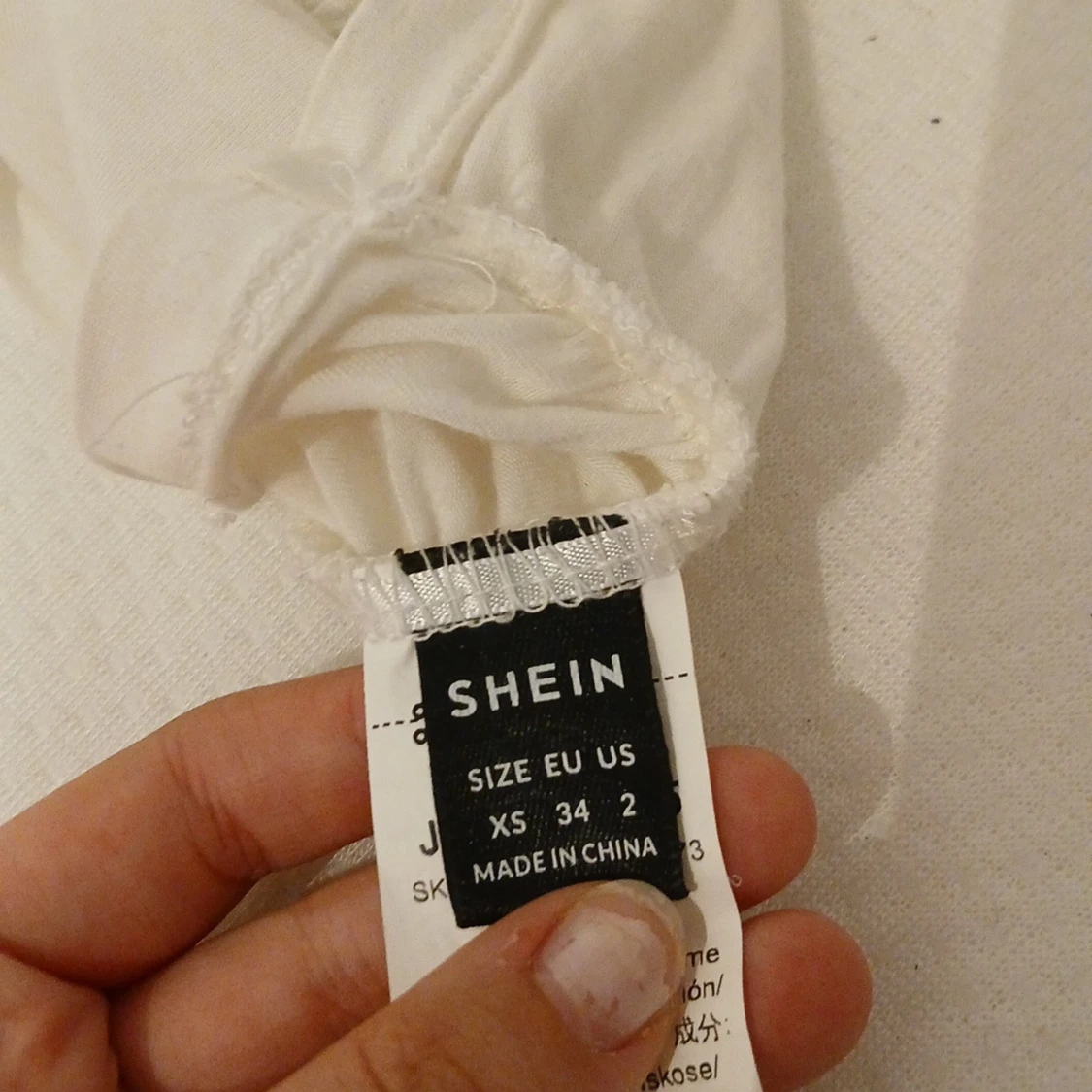 Vit spetslinnetopp - 2