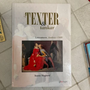 Texter & tankar: Litteraturen Antiken–1900 - En inspirerande litteraturbok för gymnasiet! Upptäck epoker, författarporträtt och klassiska texter från antiken till 1900. Perfekt för dig som vill förstå hur litteratur format världen och diskutera stora frågor om kärlek, makt och samhälle.kan möta er i Stockholm city