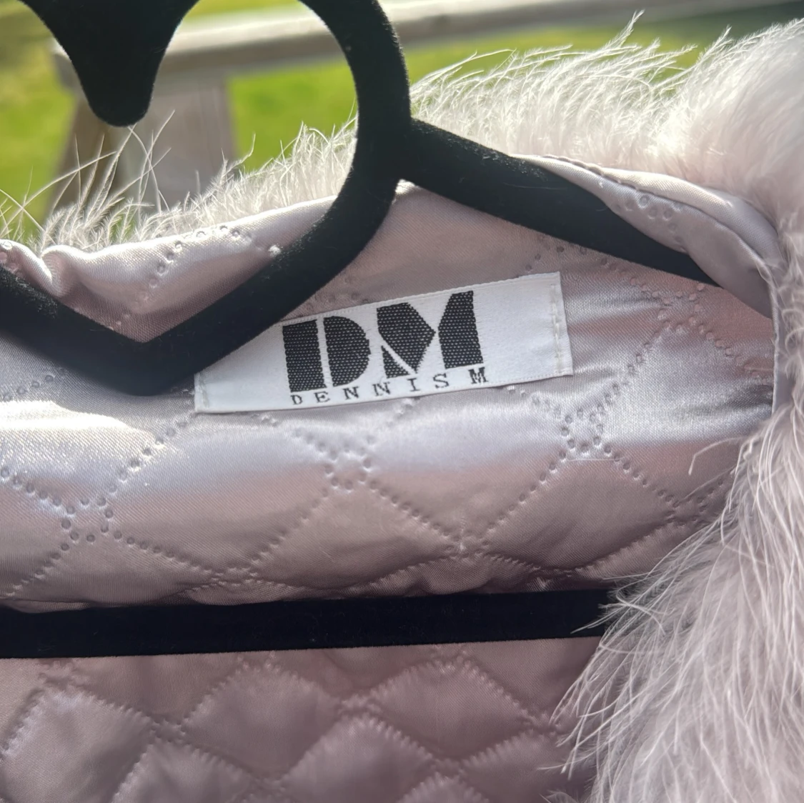 Ljuslila pälsjacka från DennisM - 2