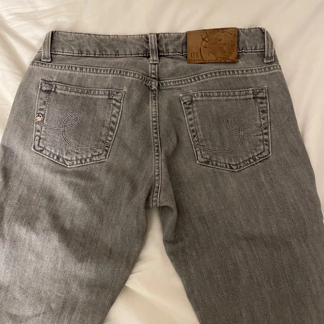 Gråa LTB jeans💗Low waist - 91