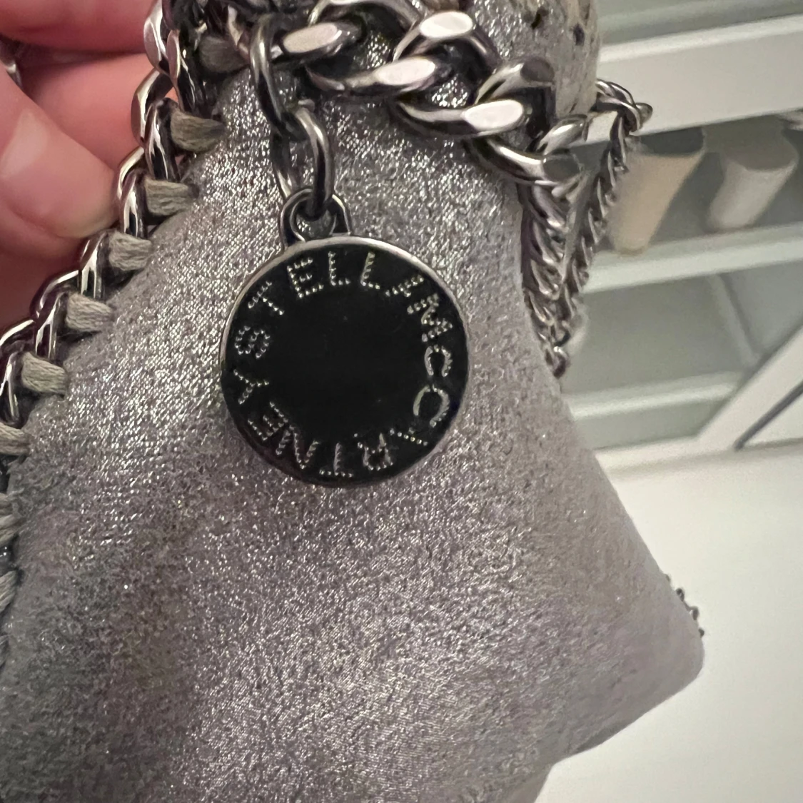 Silver axelväska från Stella McCartney - 2