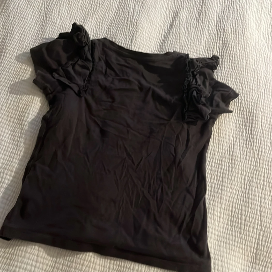 Svart volangblus från H&M - 1