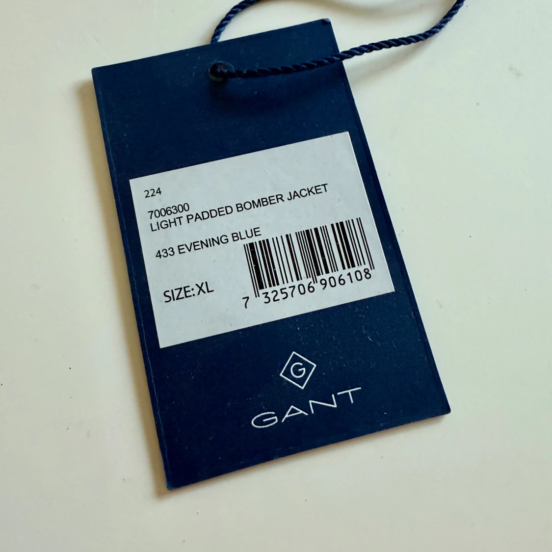 Gant höst/vinterjacka, mörkblå. **kanonskick** - 3