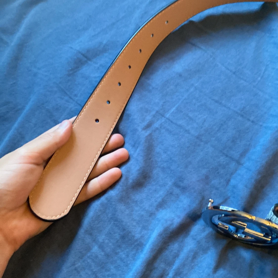 Snyggt bälte med silver detaljer  - 2