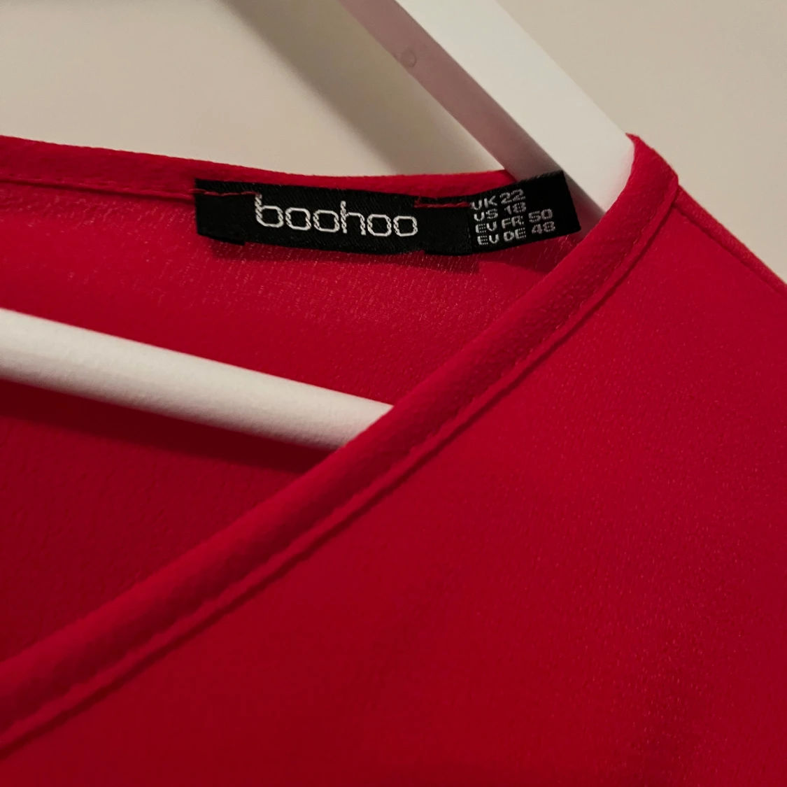 Röd långärmad klänning från Boohoo - 2