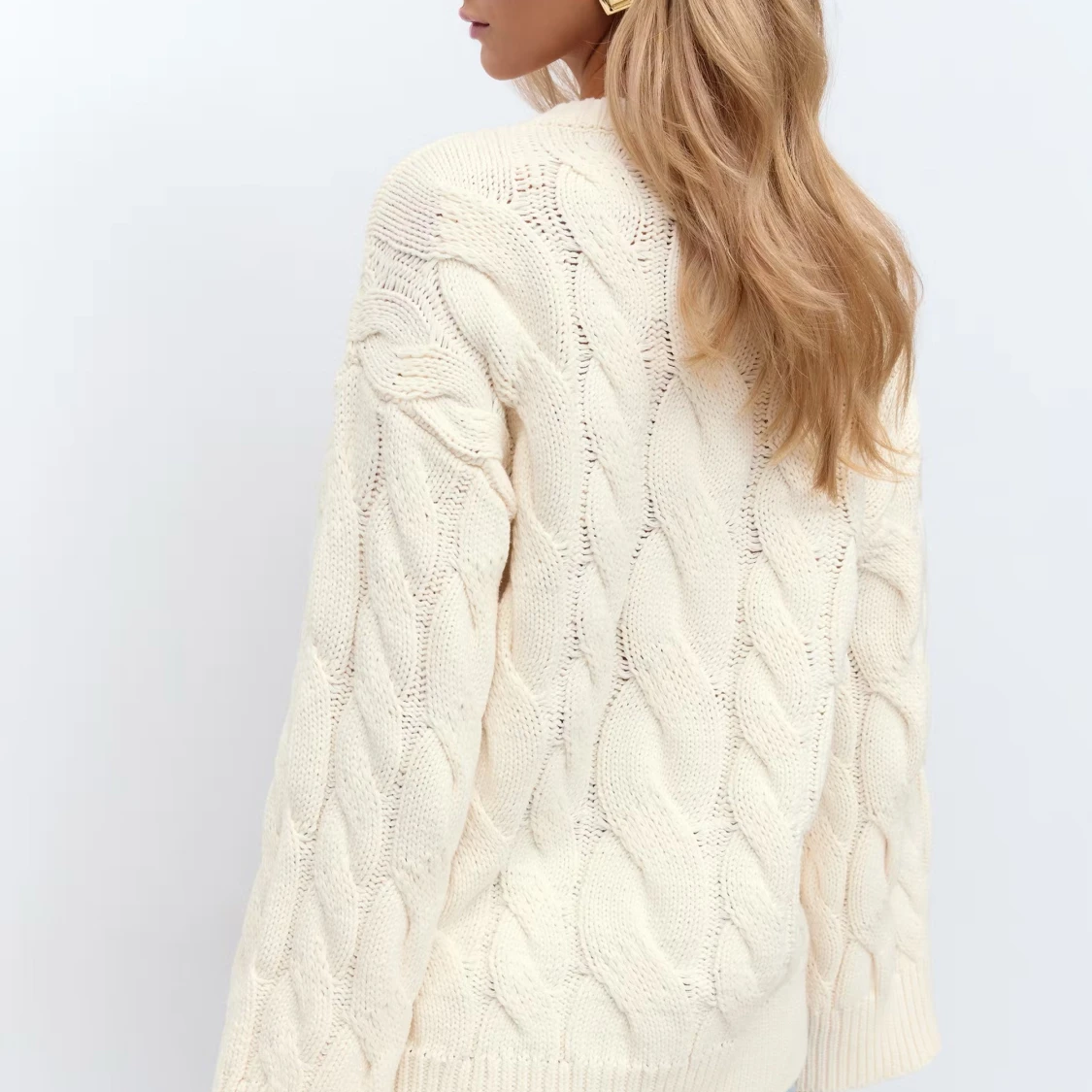 Vit kabelstickad kofta Gina Tricot - 1