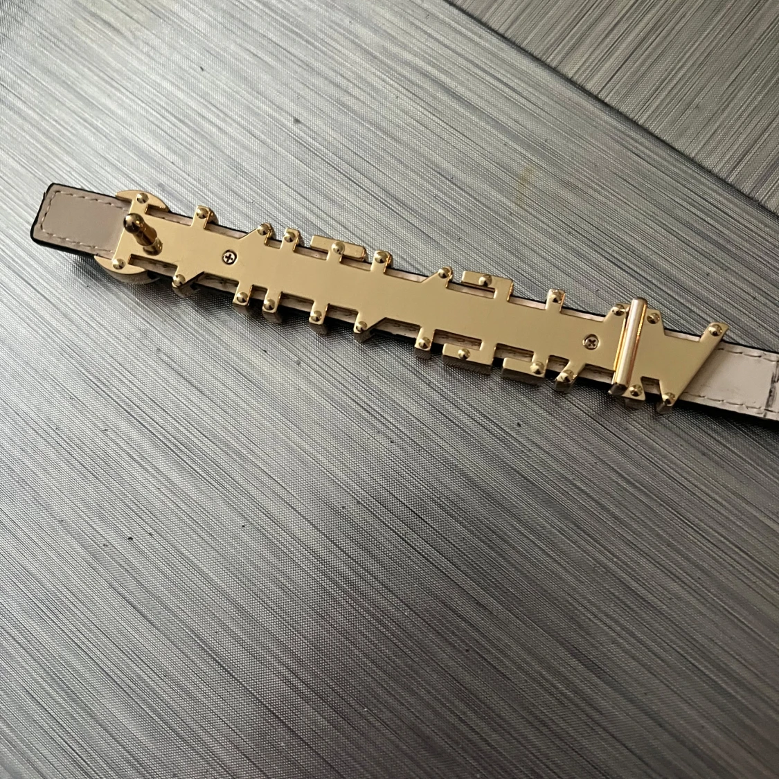 Svart bälte från Mario Valentino - 1