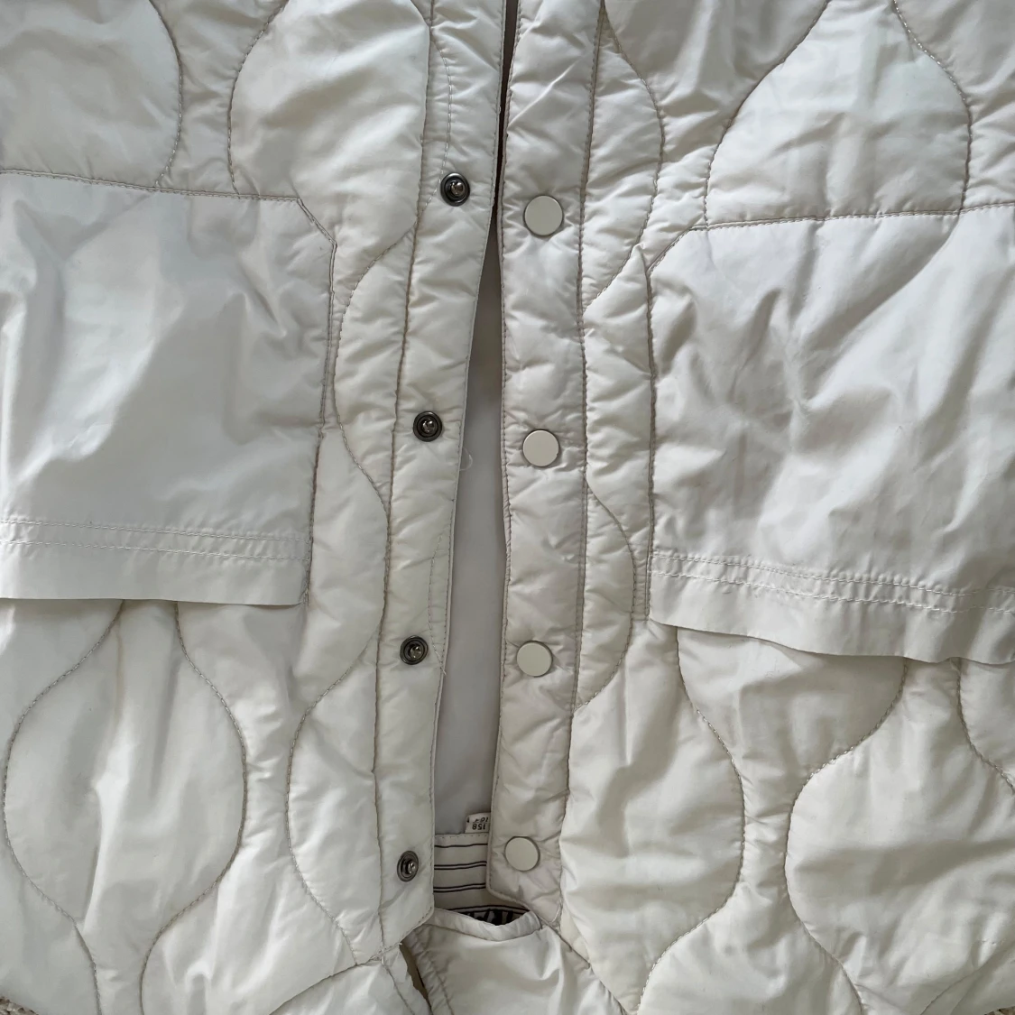 Vit quiltad jacka från Samsøe Samsøe - 1