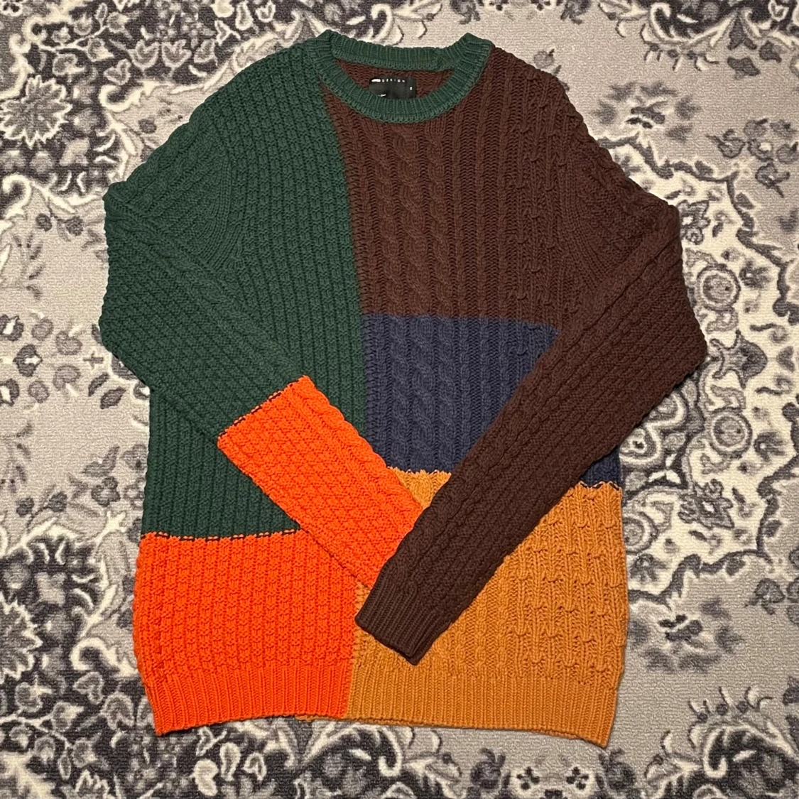 Flerfärgad stickad tröja från ASOS DESIGN