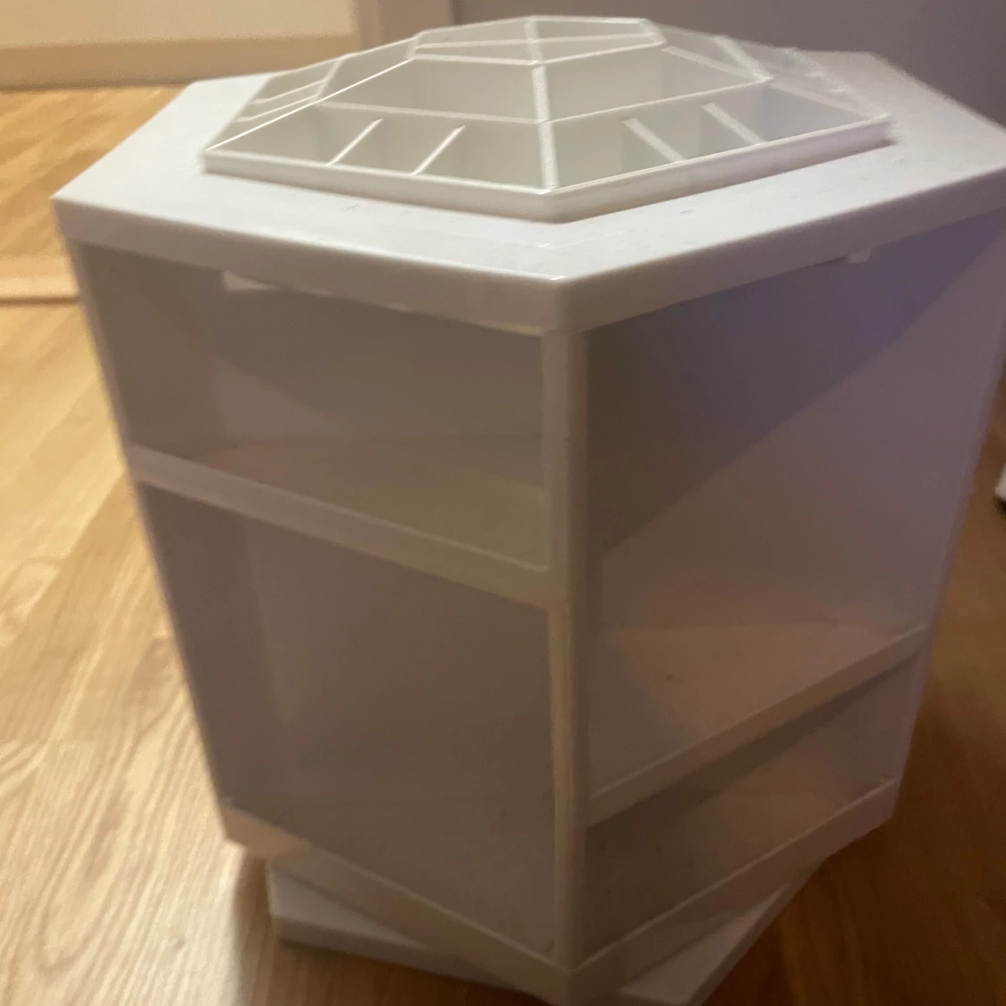 Vit hexagonal förvaringshylla - 1