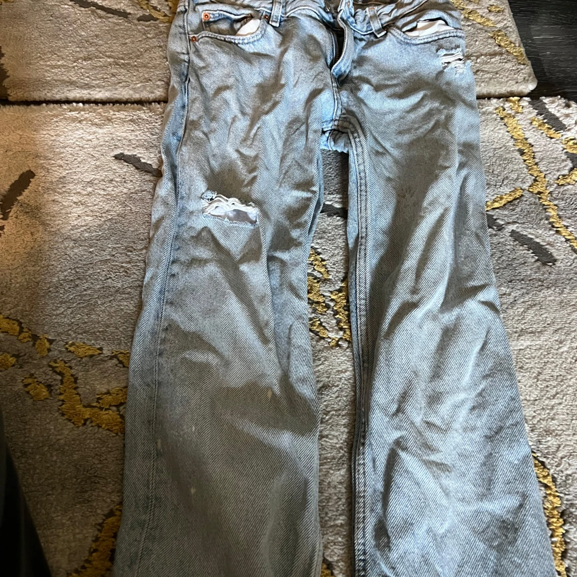 Alla jeans tillsammans för 200