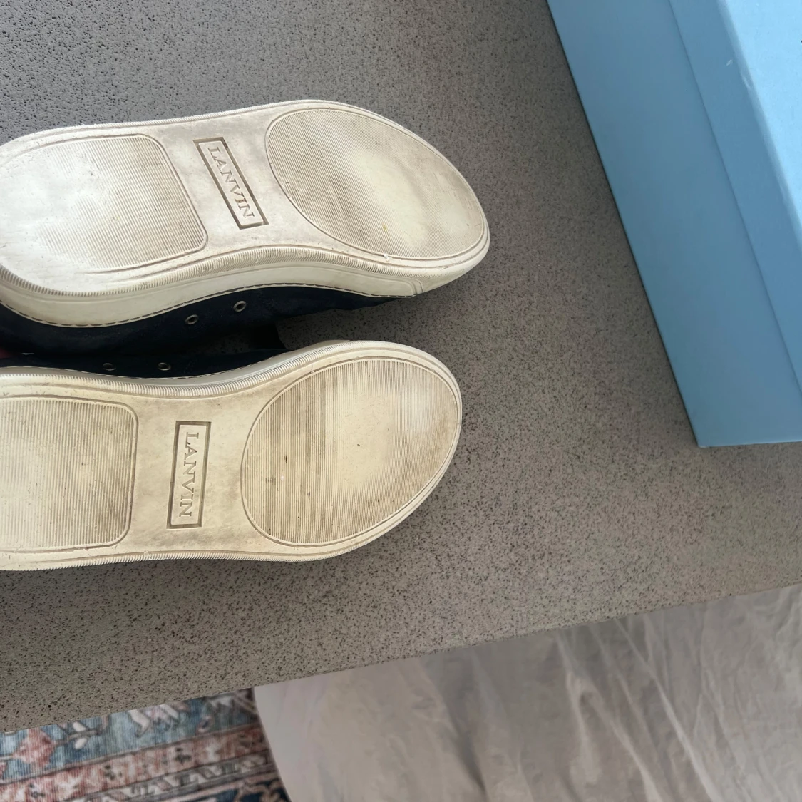 Svarta sneakers från Lanvin i mocka - 1