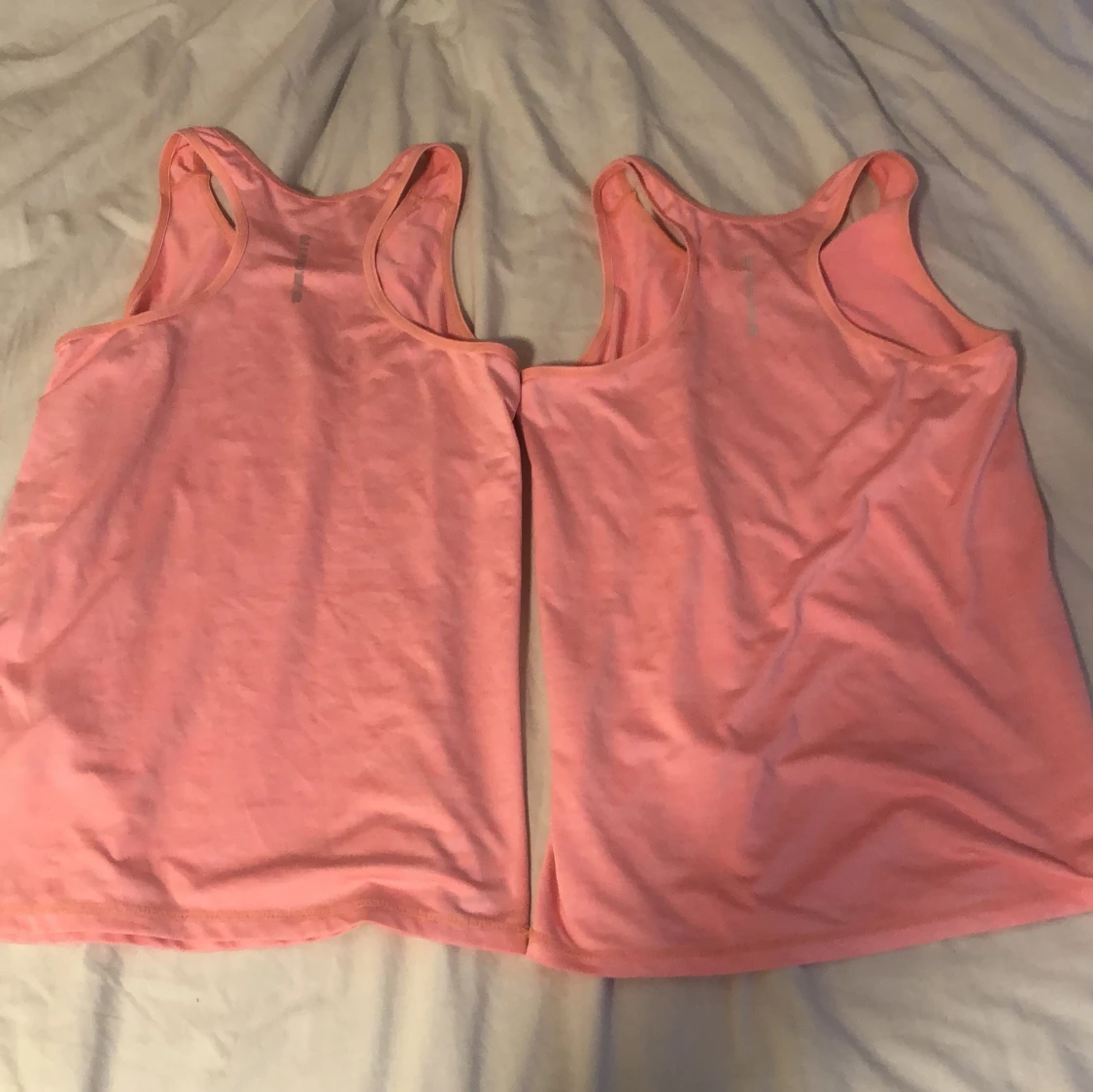 2 rosa linnetoppar från H&M - 3