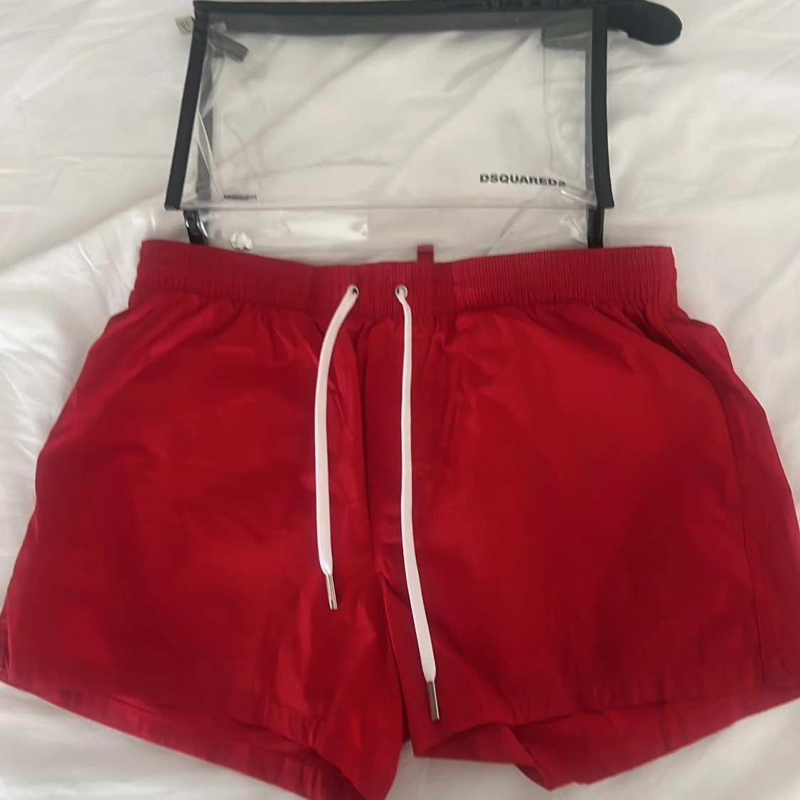 Röda badshorts Dsquared2 - 1