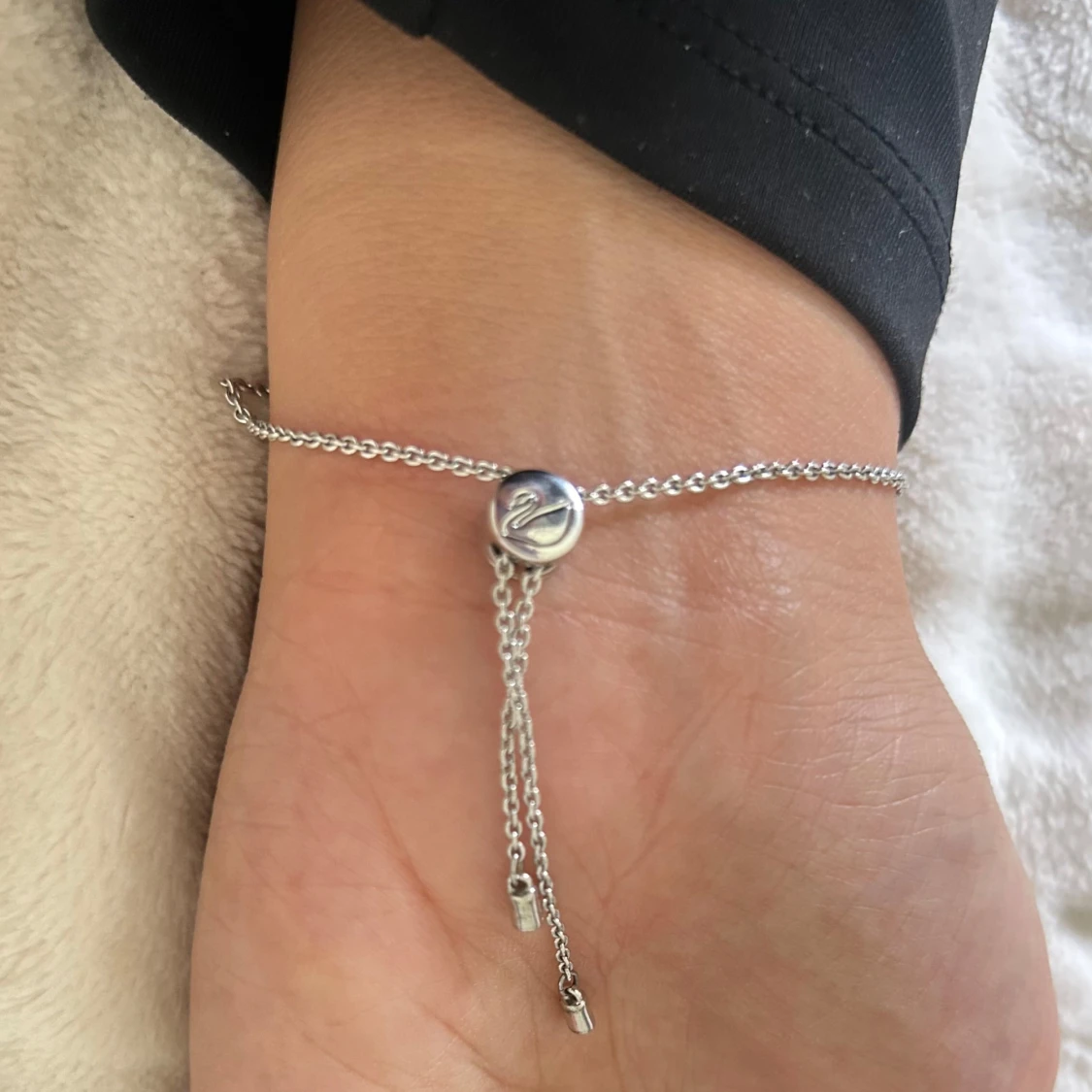 Swarovski armband med rosett i silver - 1