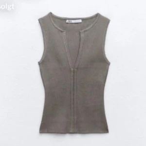 Ribbad Zara topp - Säljer endast till bra pris!!!