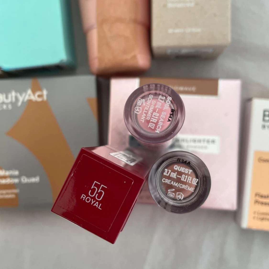 Smink & hudvårds paket  - 3