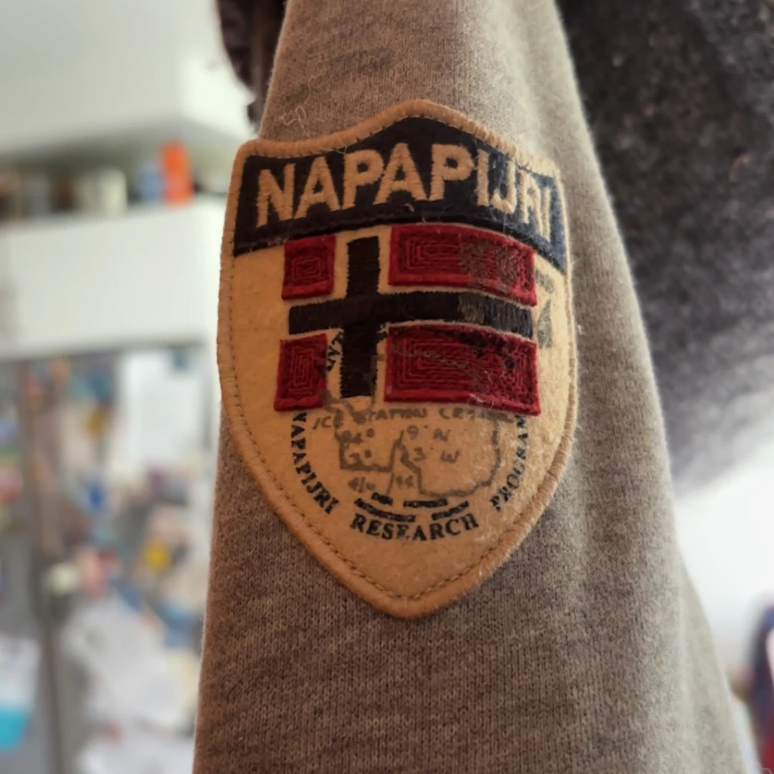 Grå Cardigan från Napapijri - 2