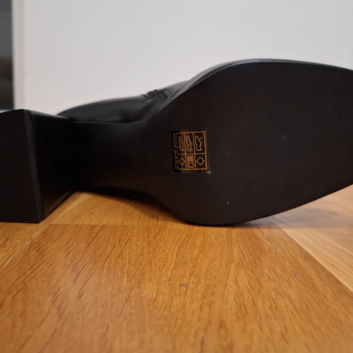 Svarta höga boots med klack - 2