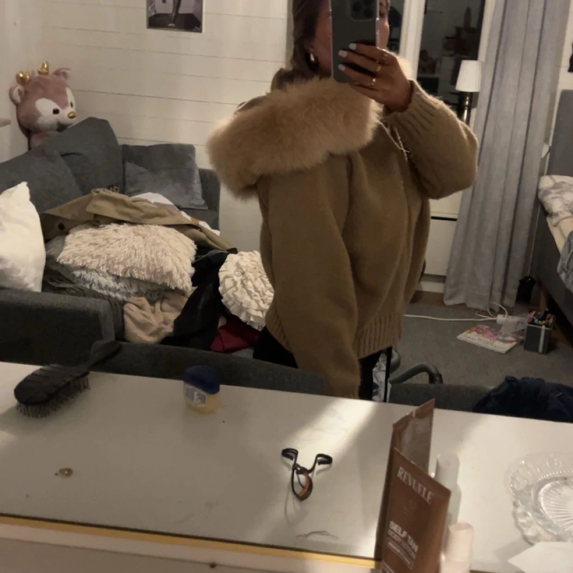 Beige stickad jacka från Alessa - 3