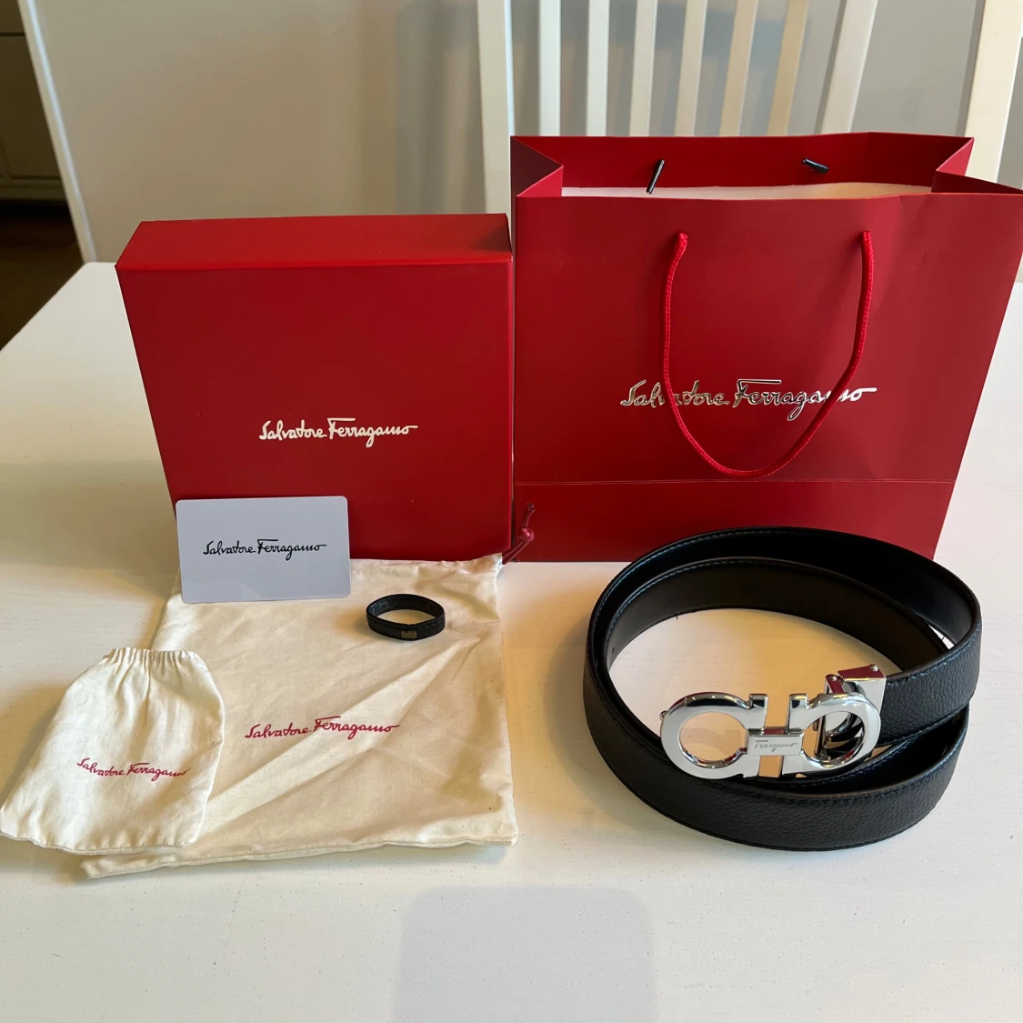 Svart bälte från Salvatore Ferragamo - 1