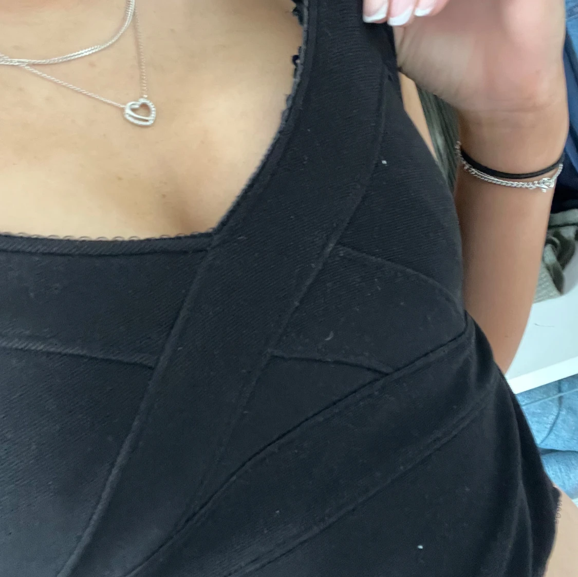 Svart croppad topp från H&M - 1