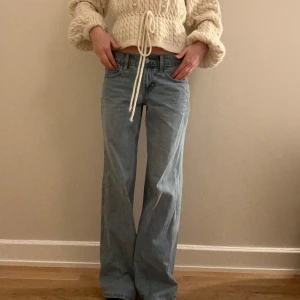 Jeans  - Såå snygga jeans köpta i London💕jag är 173cm 