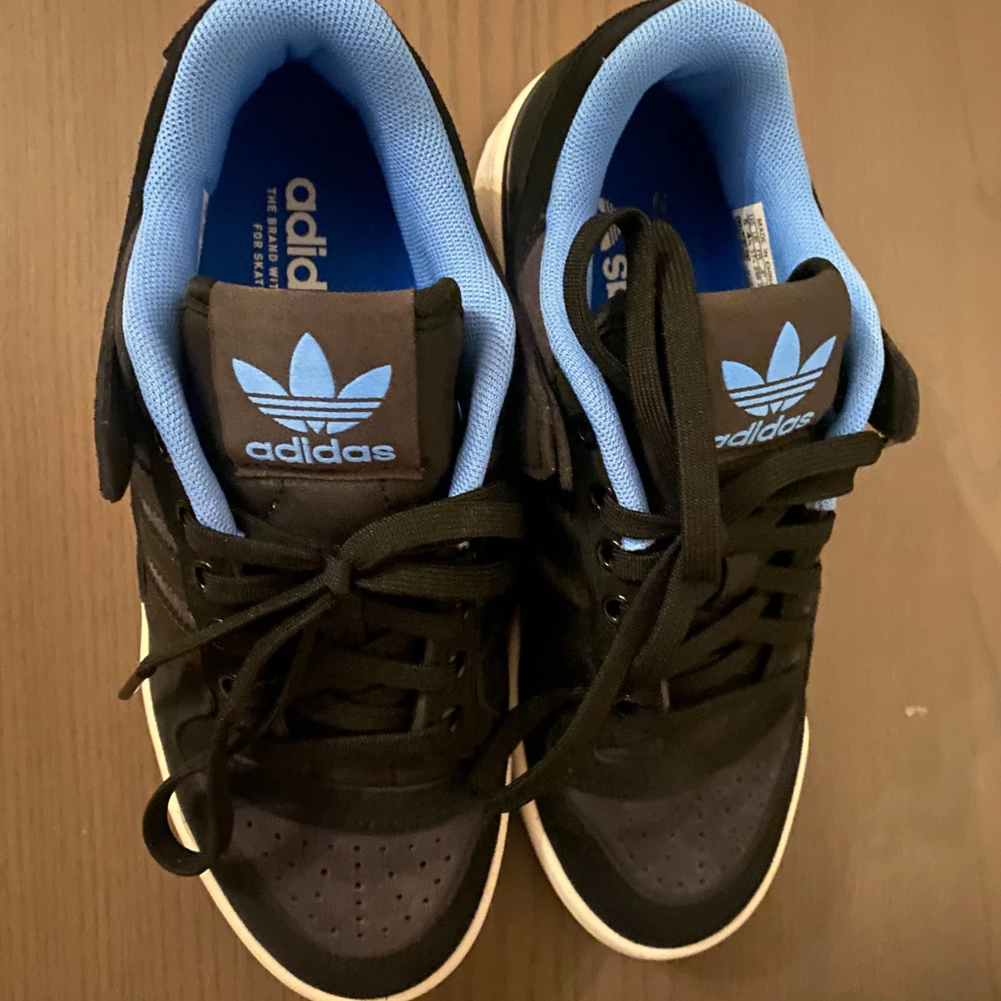 Adidas Forum 84 Low ADV svart/blå - 1