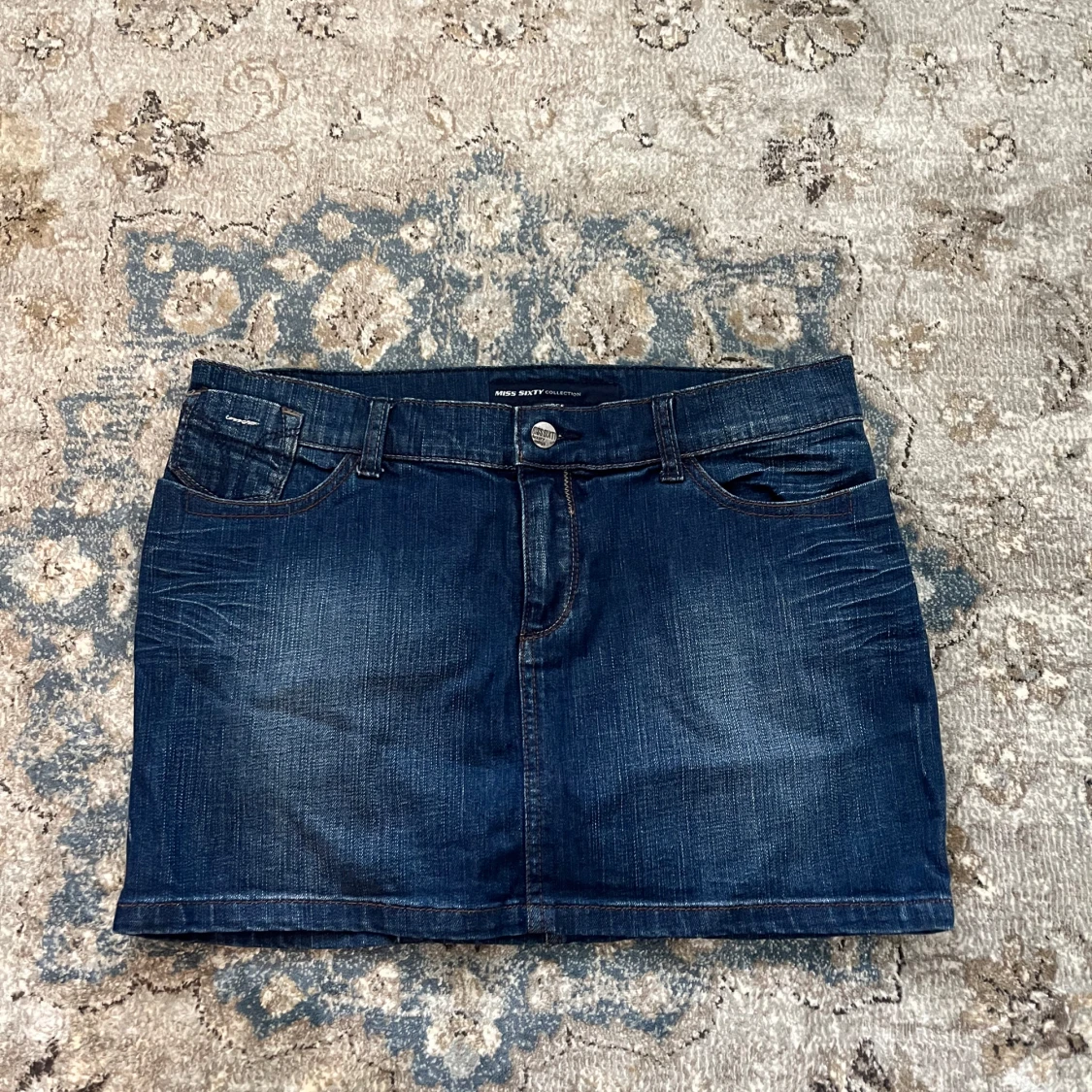 Miss sixty jeanskjol!