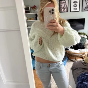 Snygga jeans - Skit snygga jeans köpta i Kista gallerian! Råkade köpa fel storlek❤️